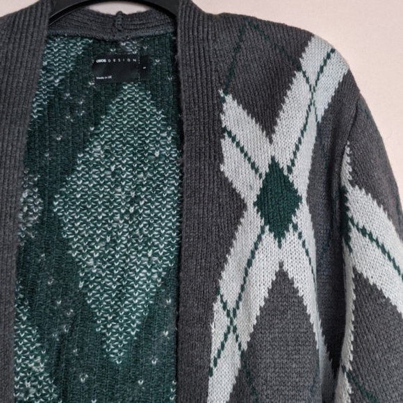 ASOS Argyle Plaid Knitted Gray and Green Cardigan Sweater size Small - Picture 3 of 6